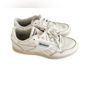 Reebok White Sneakers sz 8.5 Reebok Court Advance Sneaker